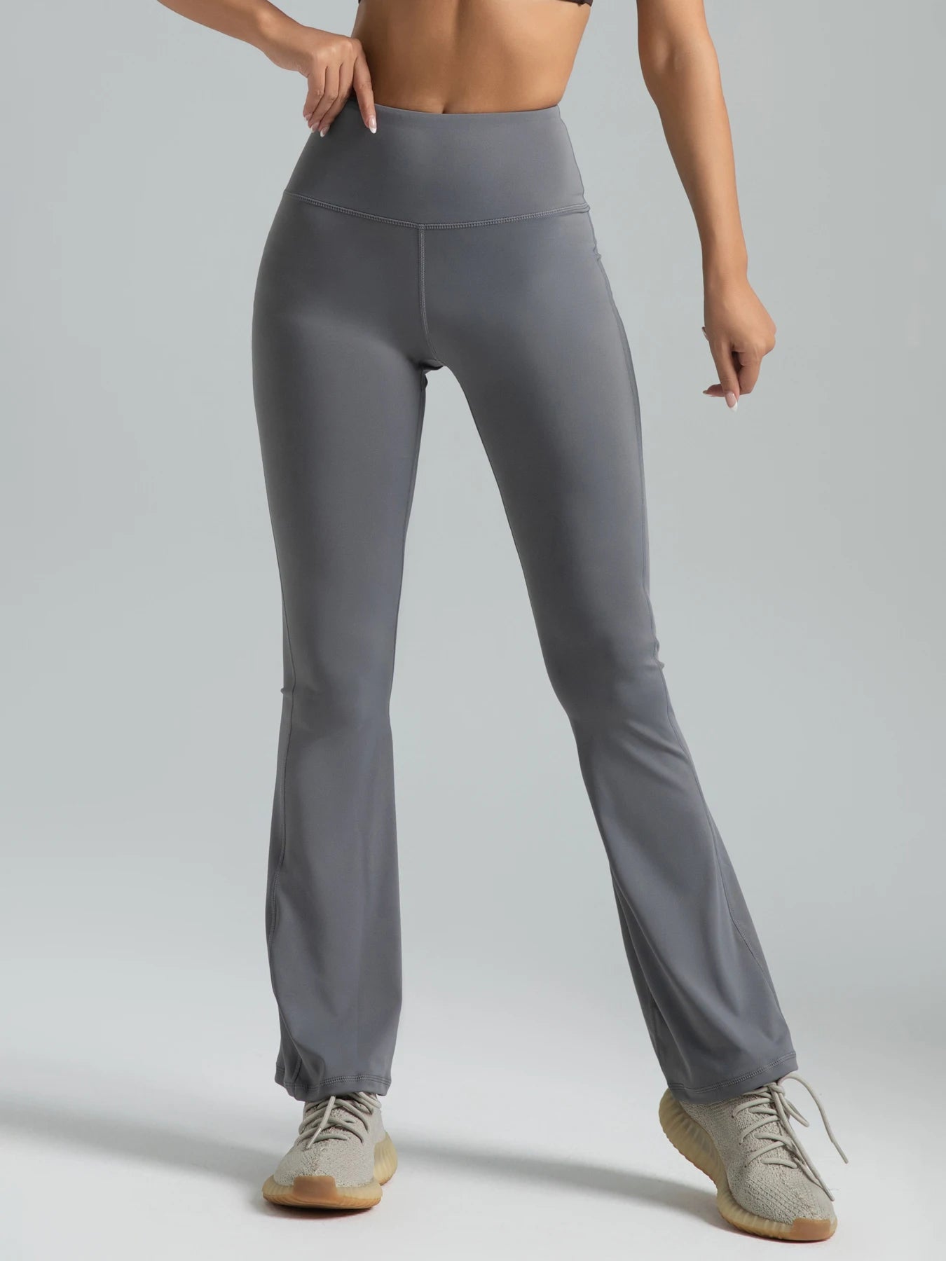Elevate Flare Leggings